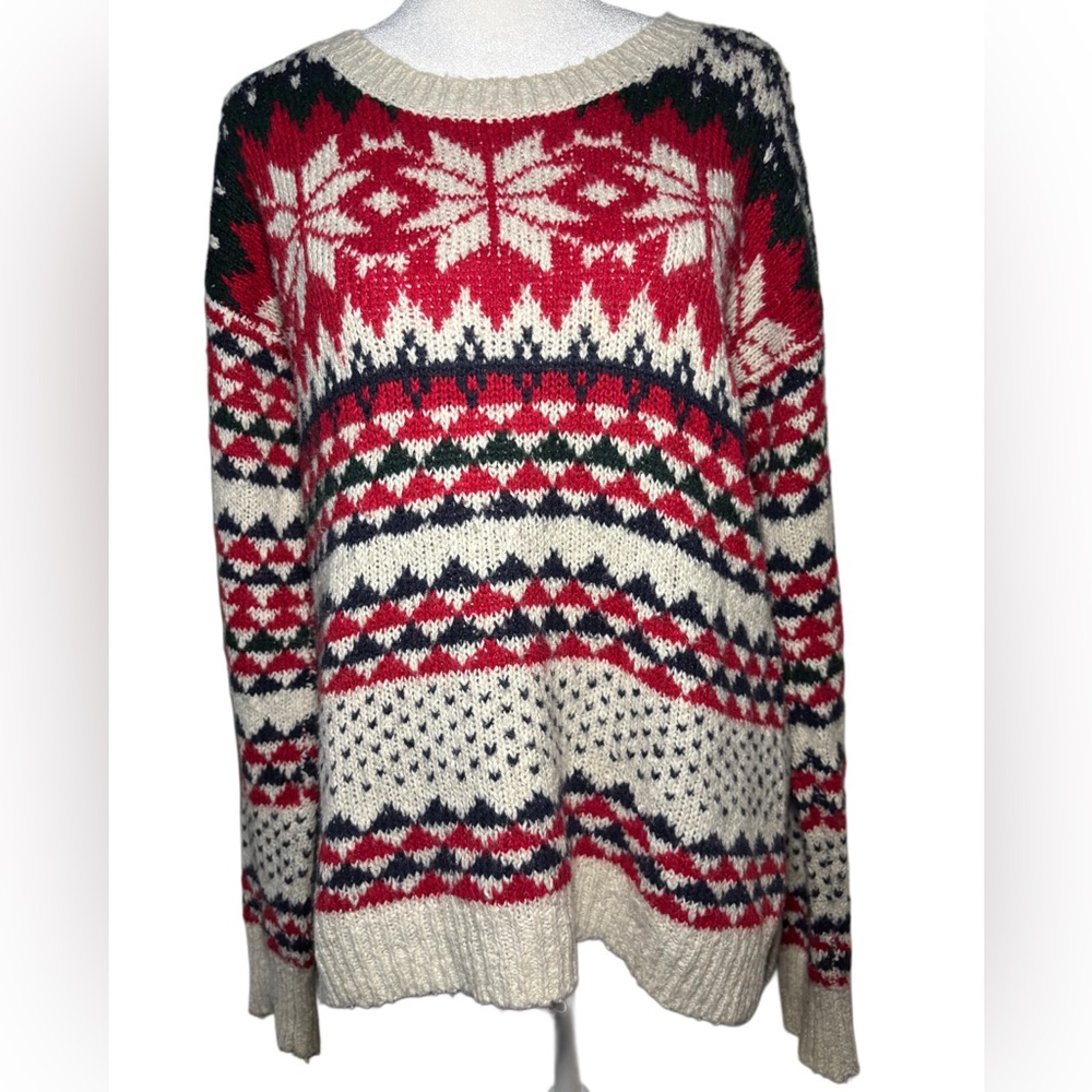 Abercrombie & Fitch sweater
